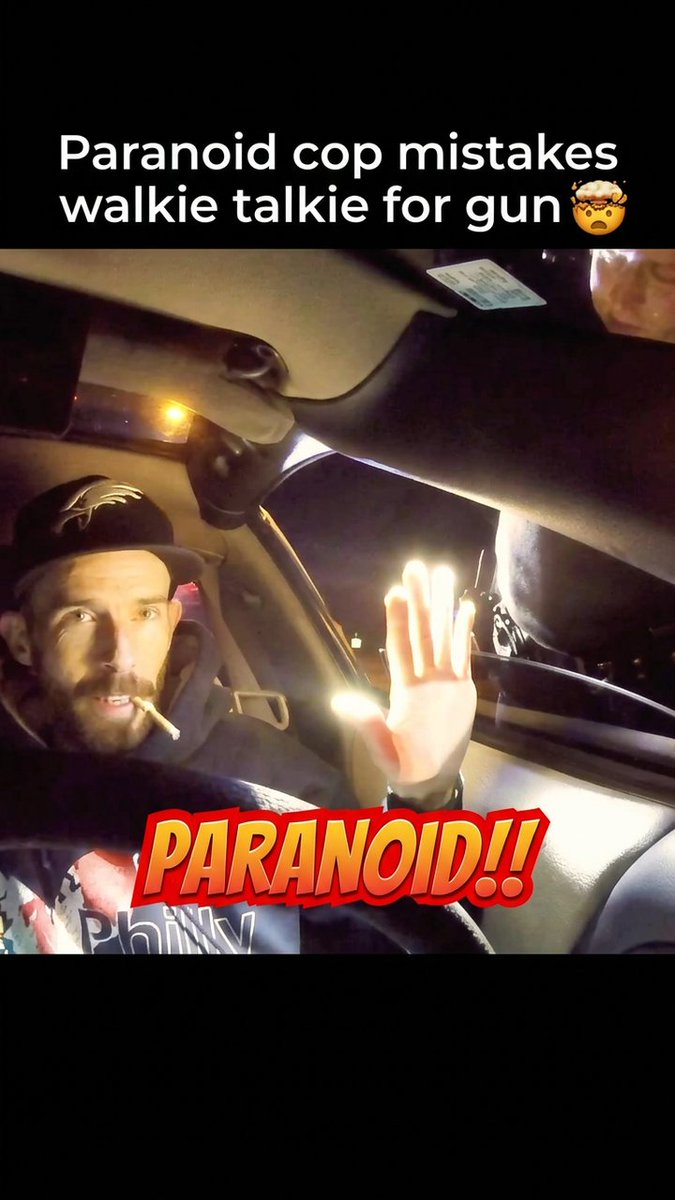 Cop Mistakes Walkie Talkie For A Gun🔫😳 #cops #police