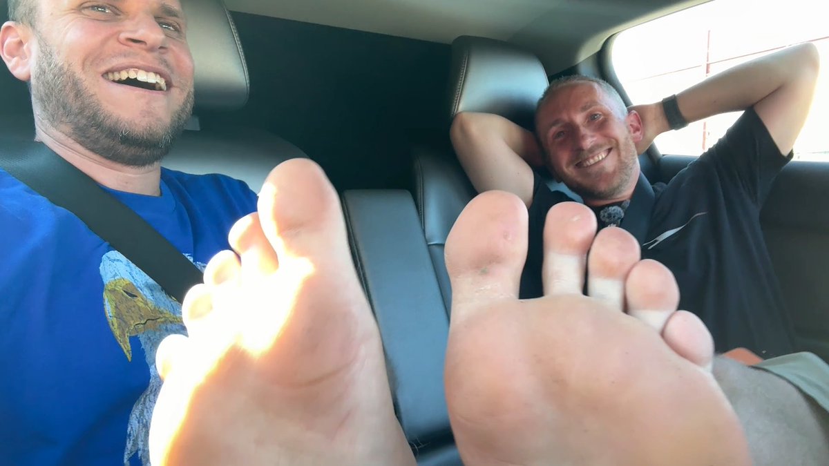 Getting caught by a road worker in 1080p