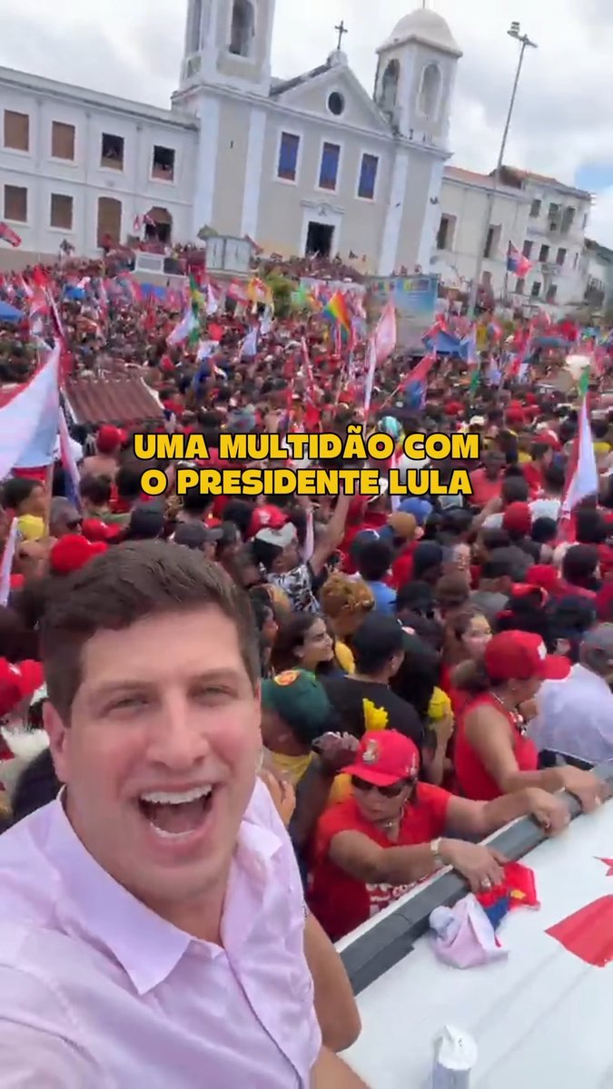 Em São Luís do Maranhão com o presidente Lula e o povo brasileiro que tá junto pra garantir o futuro do País com soberania, democracia e o cuidado com quem mais precisa. Bora, Lula! Bora, Brasil! 🇧🇷✊