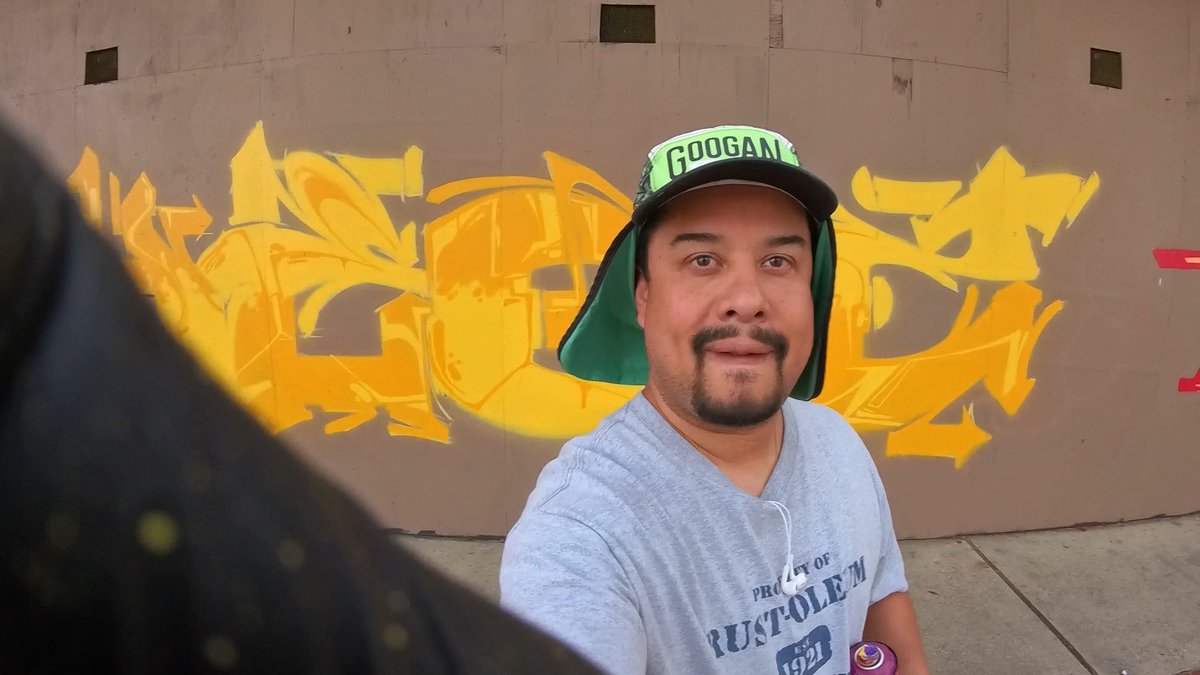 Took the family down to Houston so that Liv can go to a concert. I snuck away both Friday and Saturday mornings to get a paint session in with with the RTDS homies COLORS & HEAM.