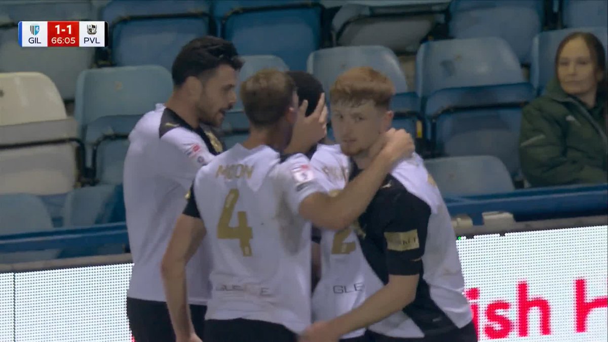 Gillingham couldn't clear their lines and Port Vale are level! 🔥