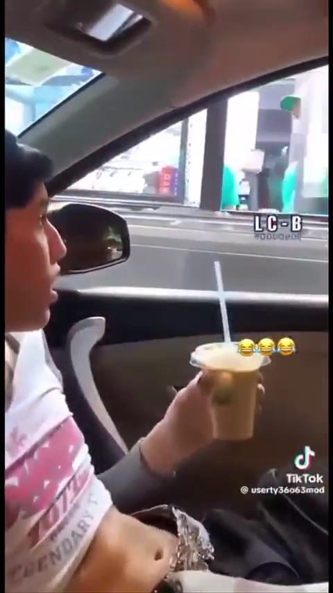 يعنني قفطتك ولا شالسالفه الحين؟؟