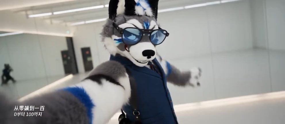 我也就要做到吗？哪有那么长的手脚！#KDA #furry #Fursuits
