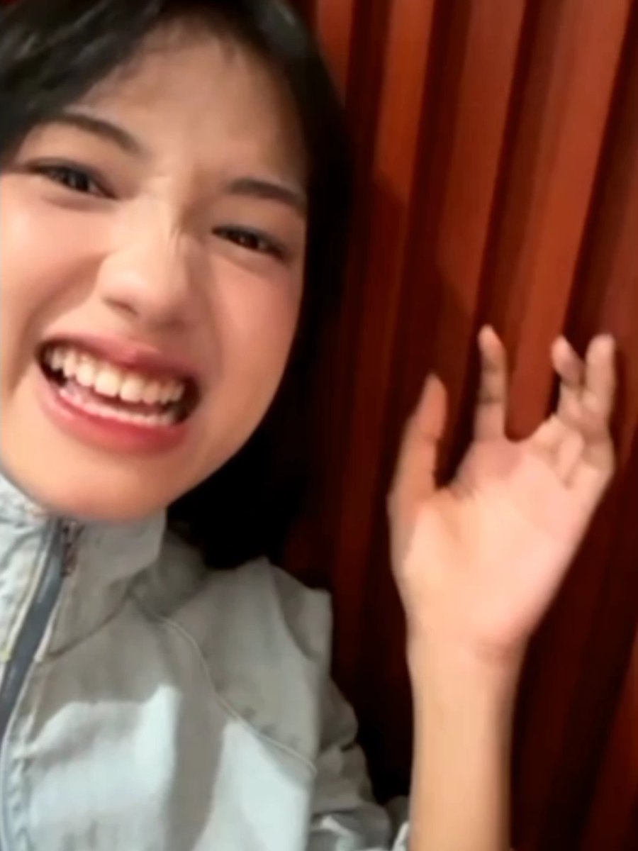 MASIH LOH YA 😭😭😭