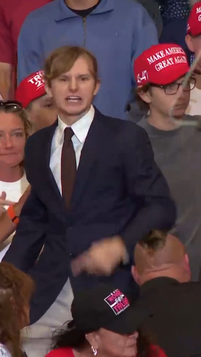 WATCH: Protestor interrupts JD Vance speech in Sharonville, Ohio