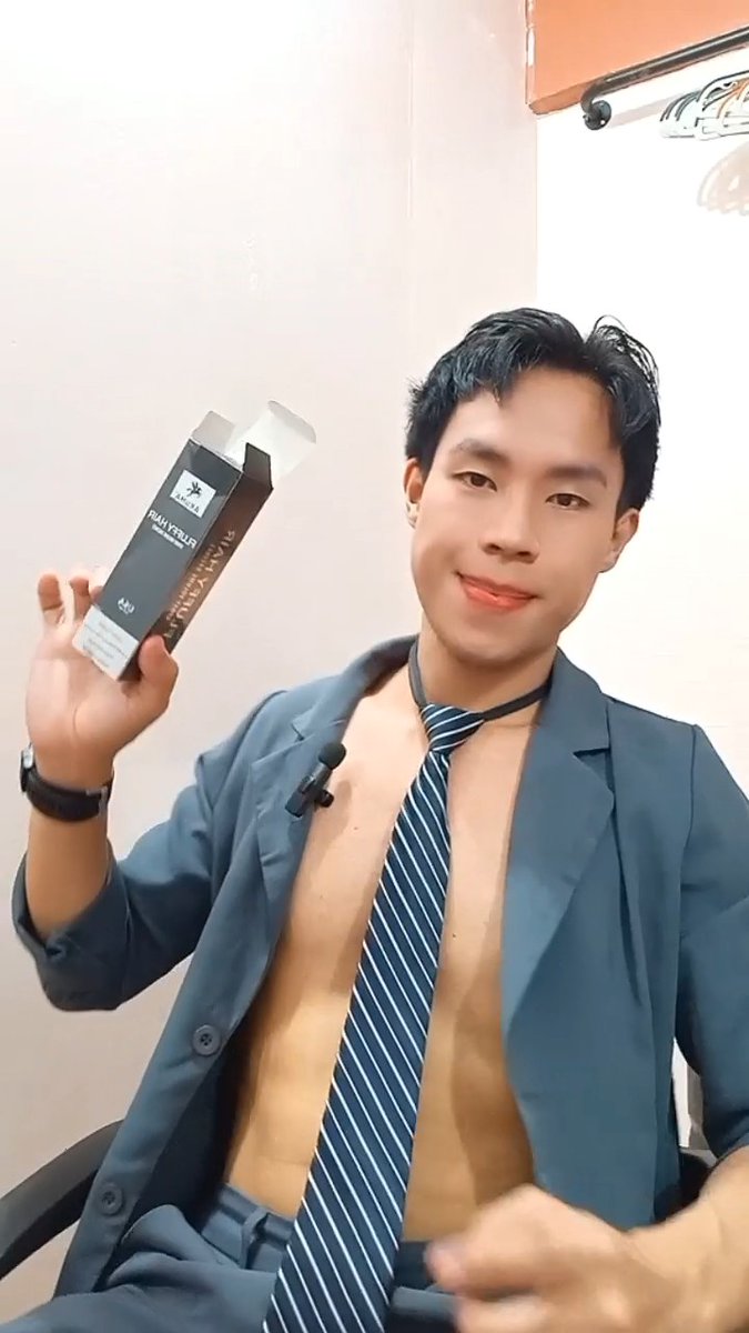 Just Want To Share My First Ever Paid Collaboration to "AKUMA Brand "The King 👑 Of Hair Styling" Thank You For Your Trust Issues Charowt 🤪✌️😘 LEO CHEKS 99