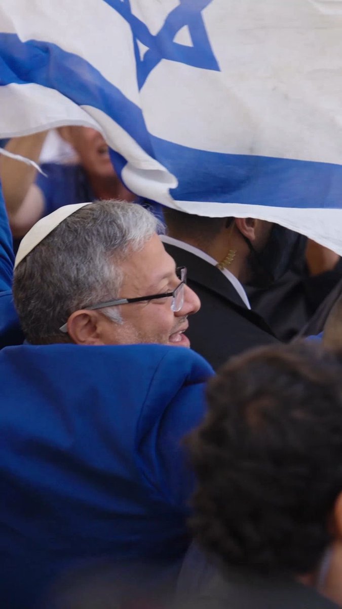 Domani esce la puntata di Stories video. Lunedì e martedì escono due puntate dal campo sulle elezioni israeliane del 27 ottobre. Nelle pause ho risposto a qualche domanda Chora Media
