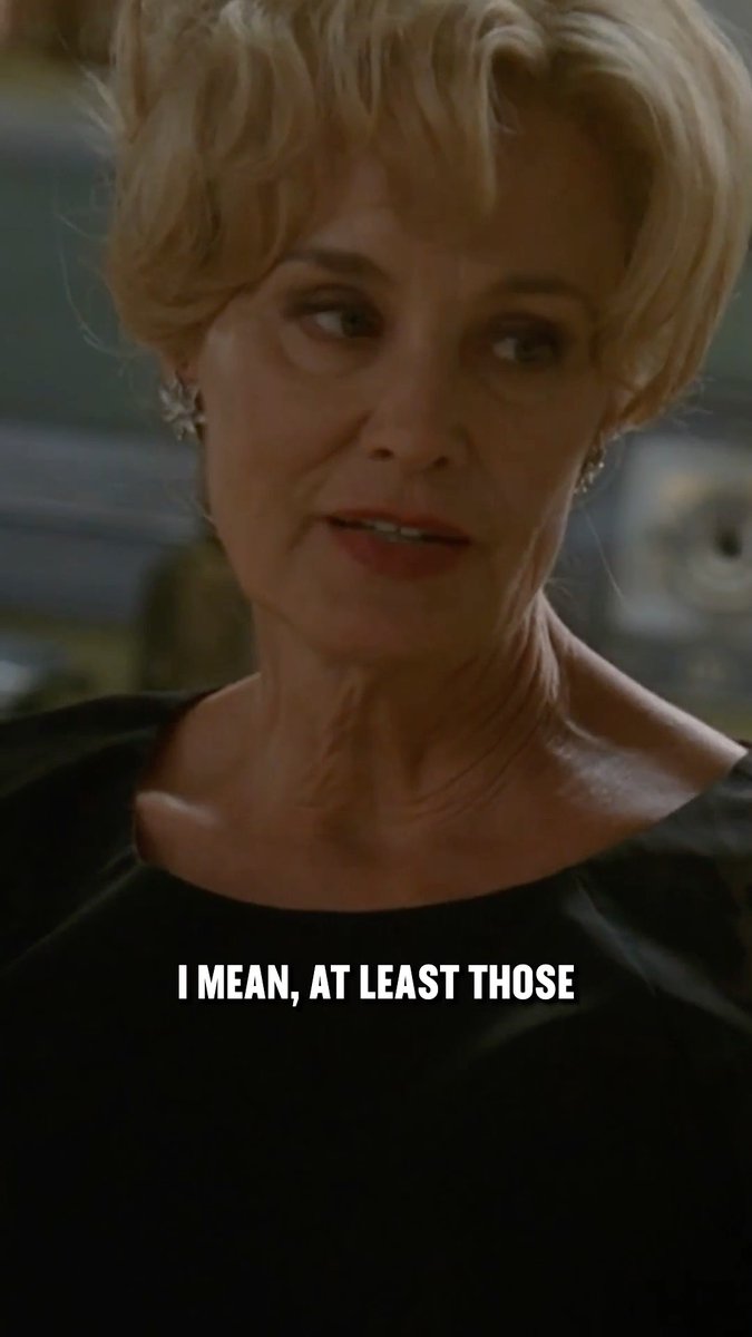 #AmericanHorrorStory star Jessica Lange praises Ryan Murphy's style of casting for creating a theater-like environment on set.