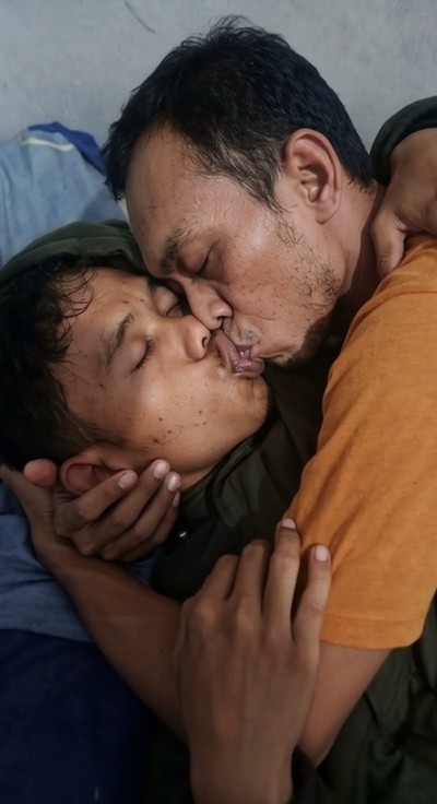 Lagi tidur malah dikasih nafas buatan 😋😋