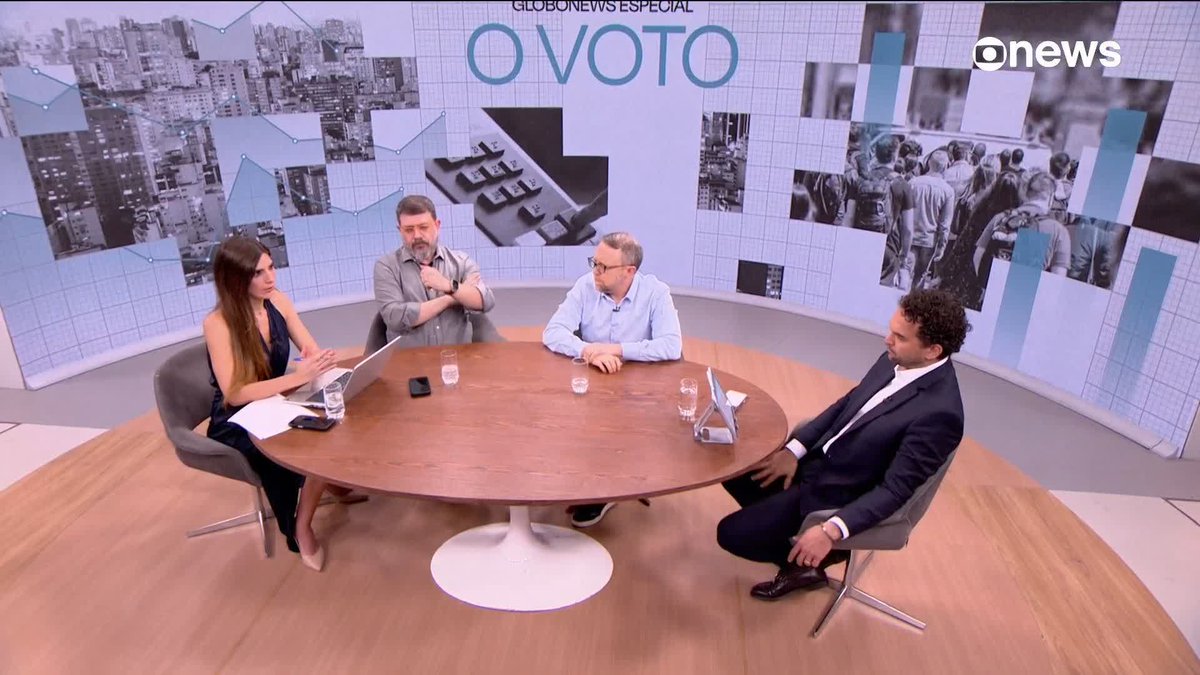 Andréia Sadi: Escantear comunicação digital foi um erro do governo Lula; PT tinha vergonha, mas Janones virou boia de salvação. ➡️ Assista ao #GloboNewsEspecial #OVoto na TV e no globoplay #Eleições2026