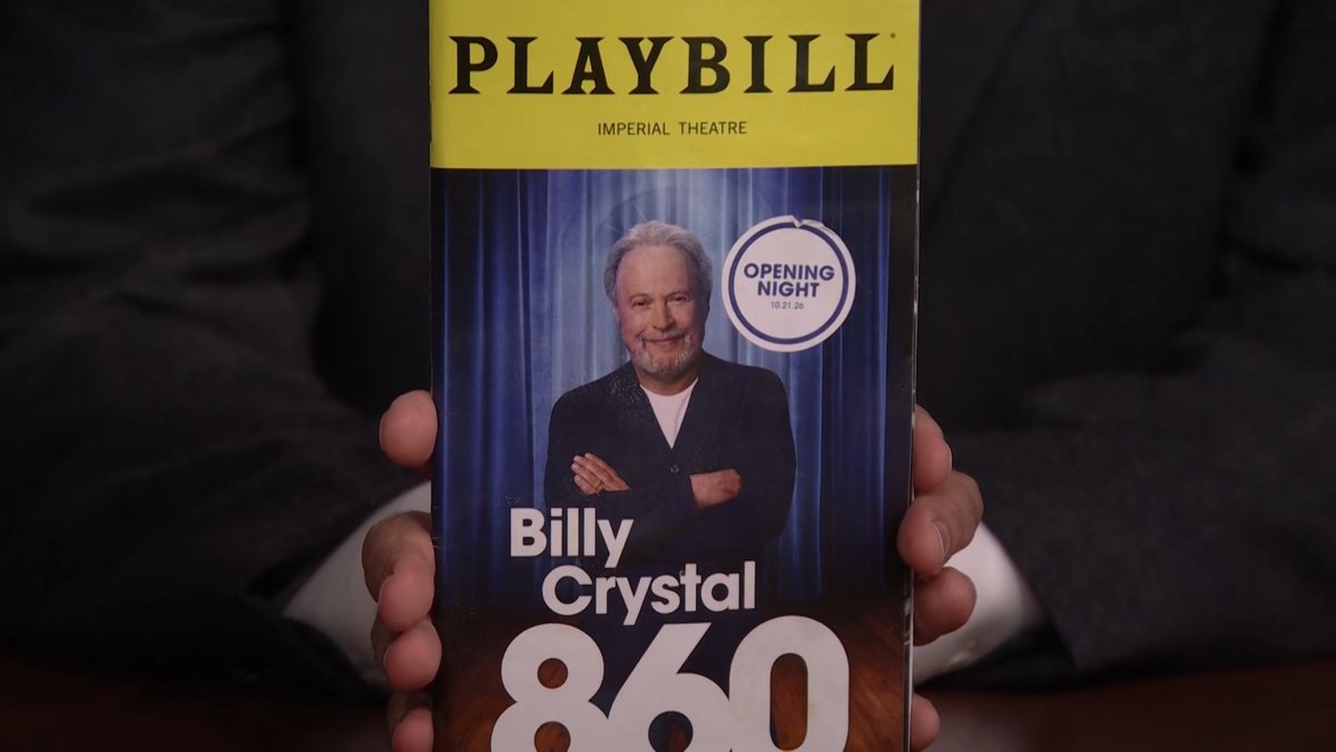Jimmy attended opening night of Billy Crystal’s new one-man Broadway show 860! #FallonTonight