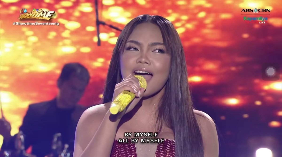 THIS PART! GRABE KA, CARMELLE! NANLALAMON KA TALAGA NG MIC!!! 🔥 #ShowtimeSeventeenig | #ItsShowtime