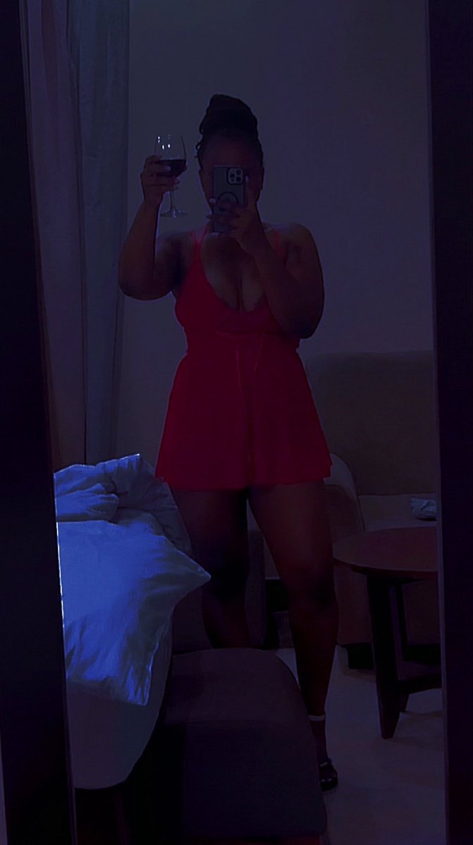 ✨New Milestone Unlocked🍷 A toast to 20k freaks 😋... thanks for gooning with me 👅💦 #freaky #freakyfriday #nsfw