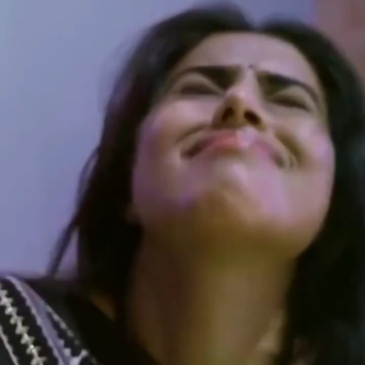 Dekhiye ak darabna movie. 🤯 Movie ka neme pata hai to comment kijiye.