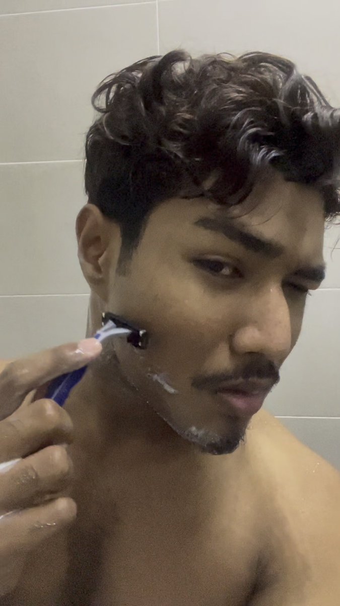 u like your man hairy or clean?