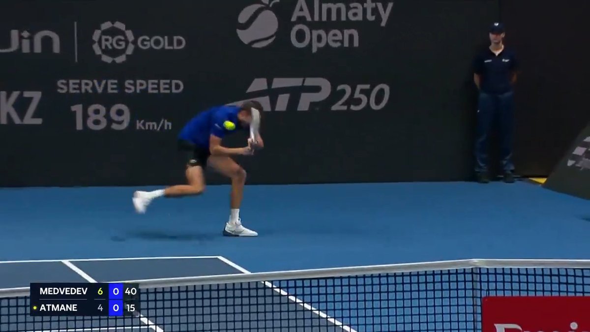 An absolute gem of pass 🧙‍♂️ AlmatyOpen | #AlmatyOpen | Daniil Medvedev