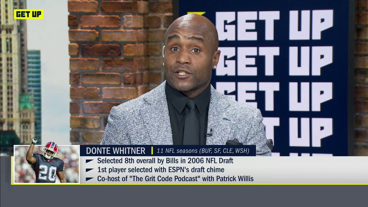 “Caleb Williams is a top-five quarterback in the NFL today.” DonteHitner31 gives the Bears’ QB his flowers after their win last night against the Patriots 🤩