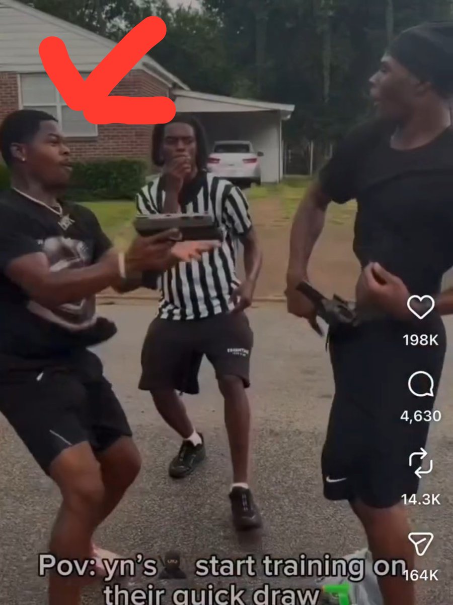 these niggas out here playing rock paper scissors with guns and this nigga pulled out a grenade 😳