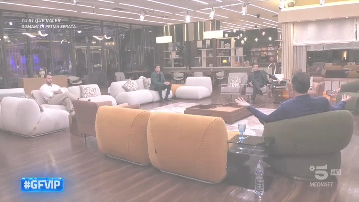 "Sei un attore da quattro soldi" 💥 #GFVIP