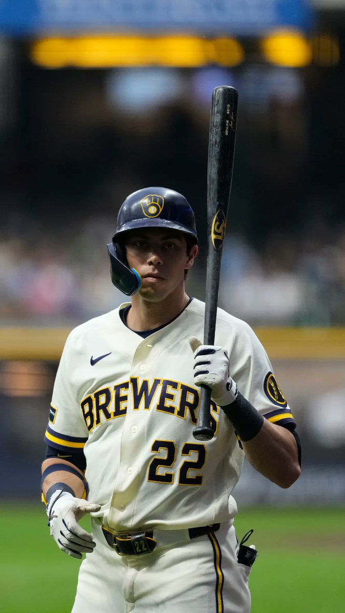 Christian Yelich has a simple World Series message for the Milwaukee Brewers as they aim to win their first title: Expect to be here. #WorldSeries #Baseball #MLB #Brewers #MilwaukeeBrewers