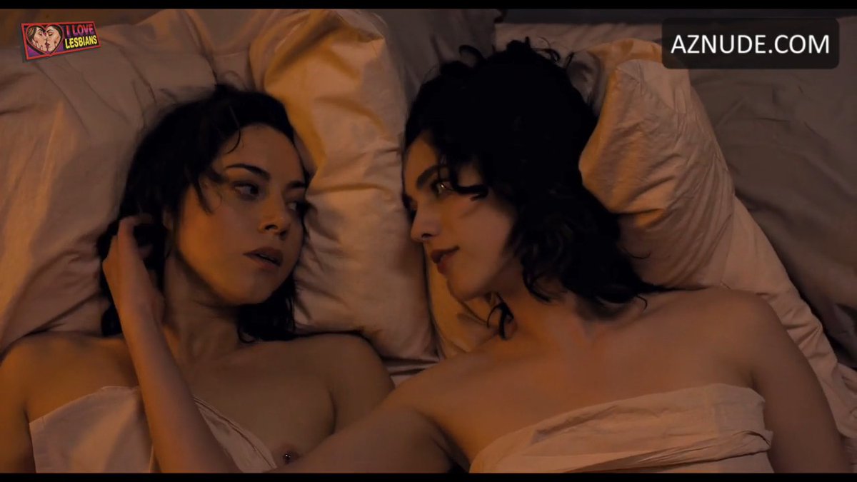 "Aubrey Plaza" and "Margaret Qualley" lesbian sex from the movie "Honey Don't!"