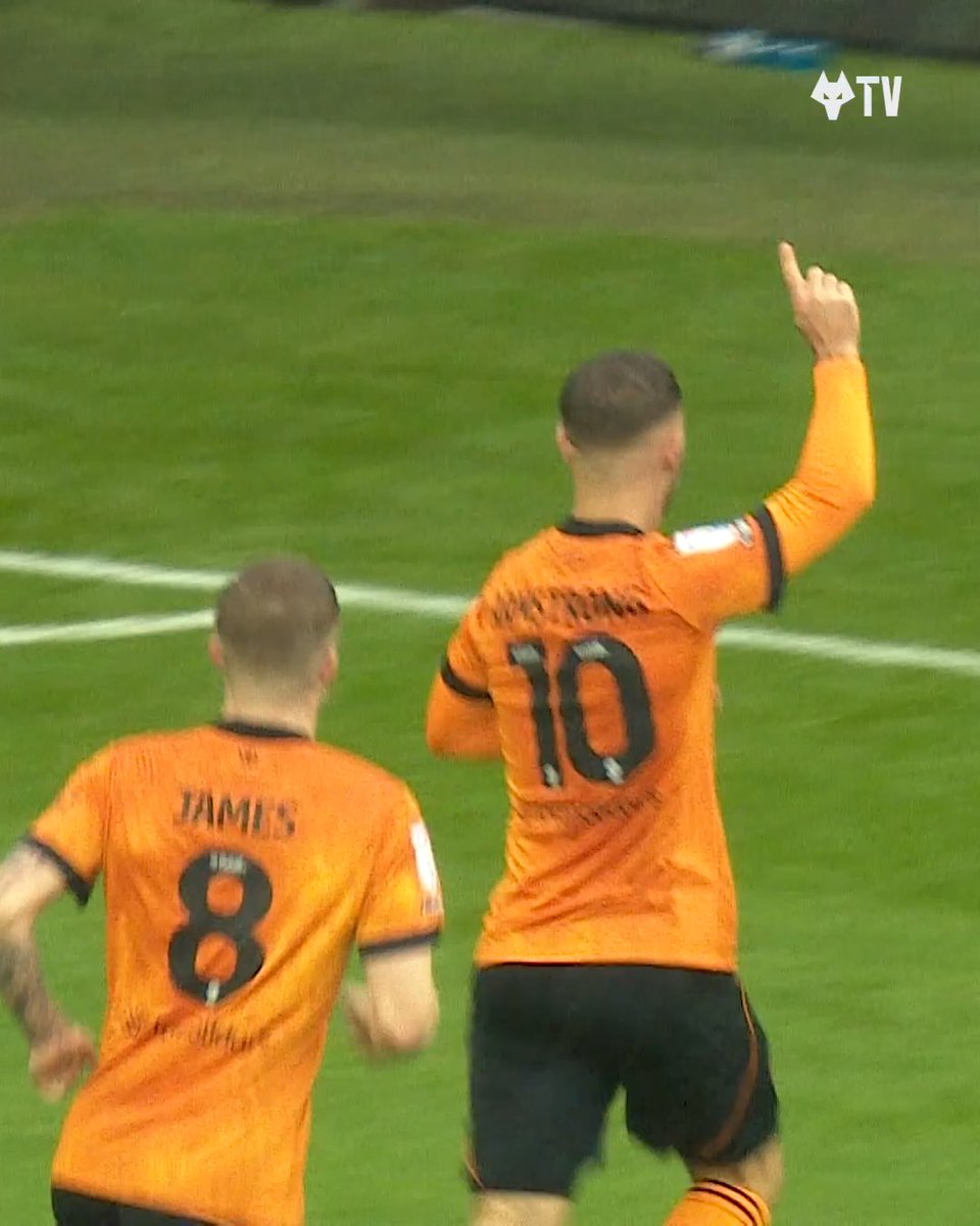 Armstrong makes the difference at Molineux 🎯