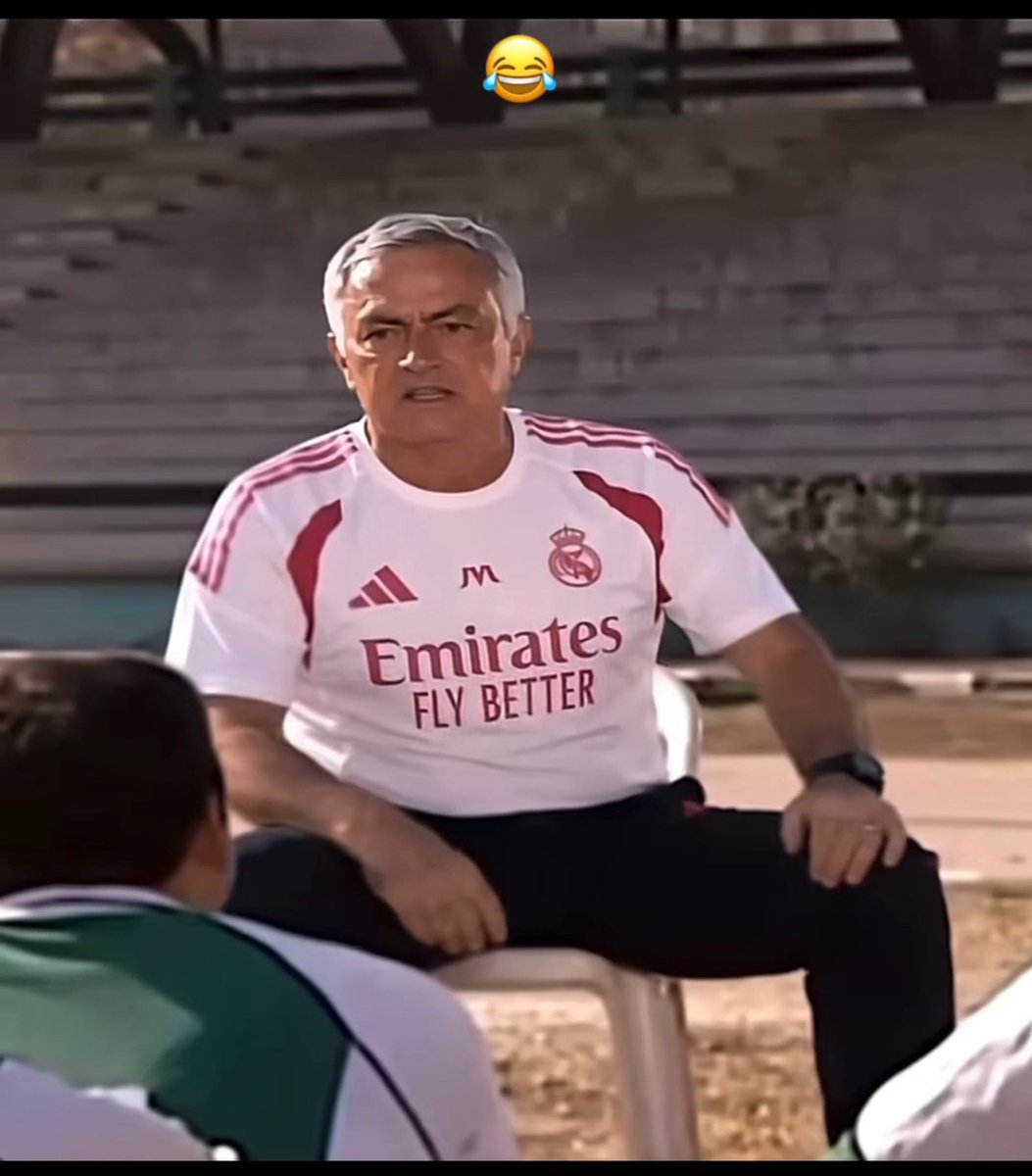 - واقعي بشكل غير طبيعي مشهد وافكار 😂😂😂😂😂😂😂😂😂😂
