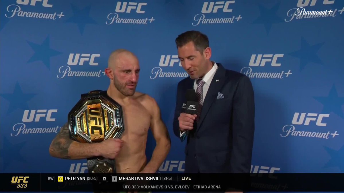 Alexander Volkanovski on what he proved himself tonight: "Overcoming challenges is what I love... To still be doing this is pretty incredible." [ #UFC333 | LIVE on Paramount+ ]