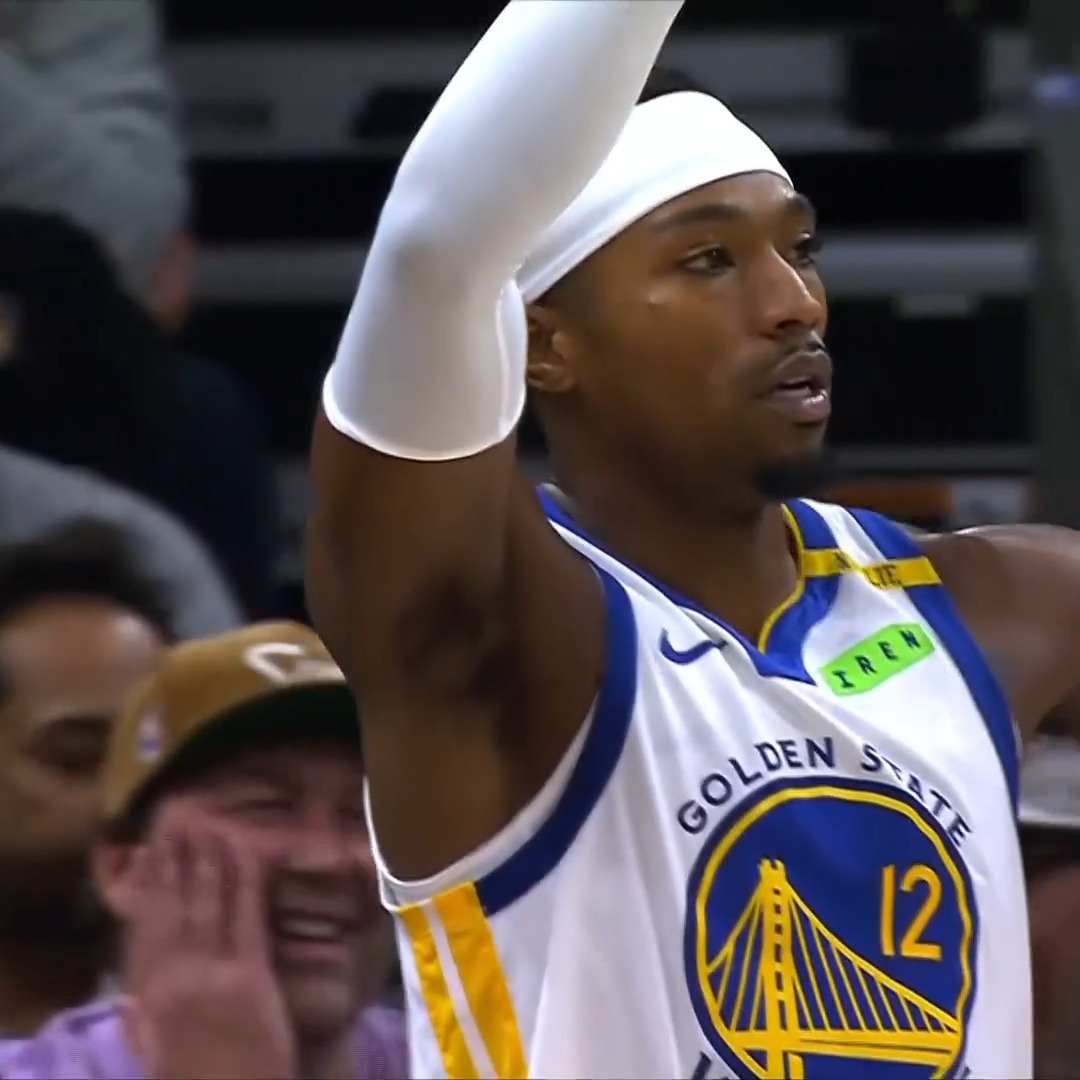 Count 'em up! Brandon Williams 4-point play 📺 NBC Sports Bay Area & CA