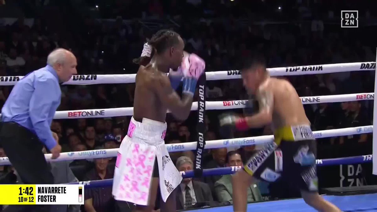 NO ONE IS BACKING DOWN! 😤 #NavarreteFoster | Live NOW on DAZN ▪️