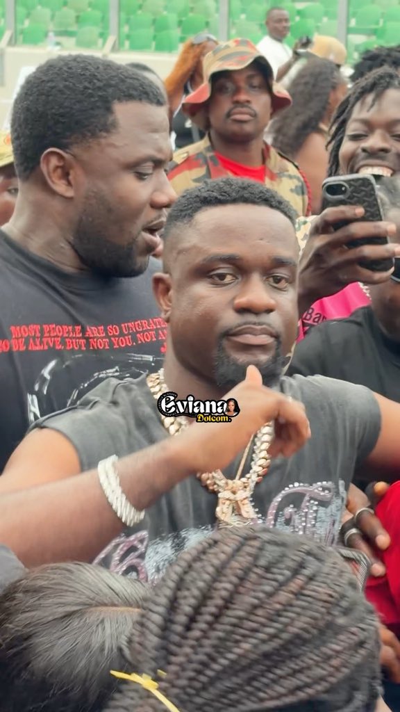 How Sarkodie exits the Baba Yara Sports Stadium after the 2026 Rapperholic concert in Kumasi. Efie Wura!!! #rapperholic #rapperholic2026 #sarkodie