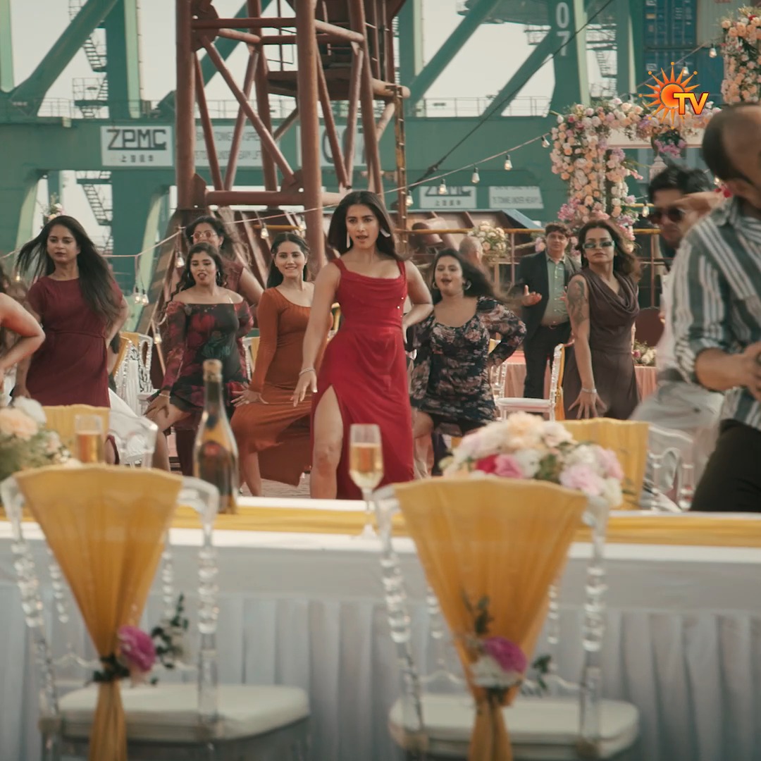 Certified Anirudh banger! 💥 COOLIE | WATCH NOW #SunTV #Coolie #SuperstarRajinikanth #SunDigital