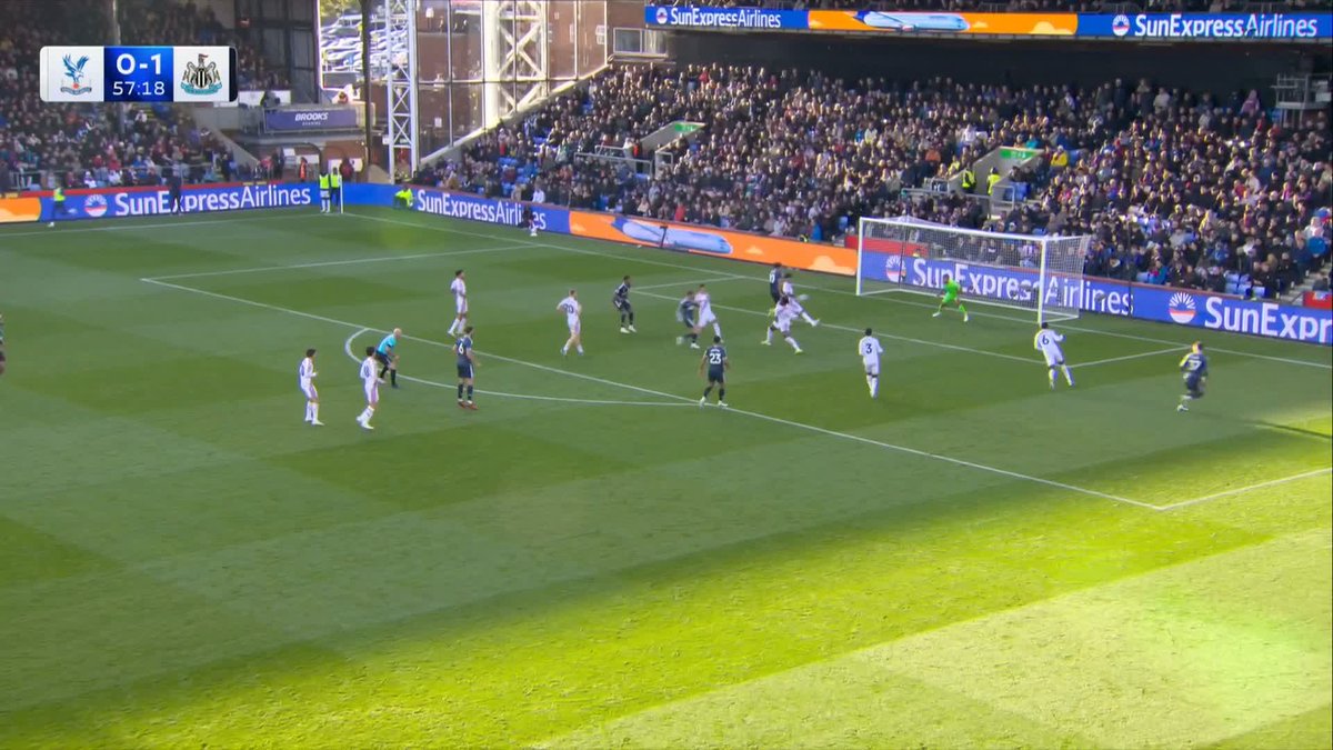 Harvey Barnes doubles Newcastle's advantage! 🔲