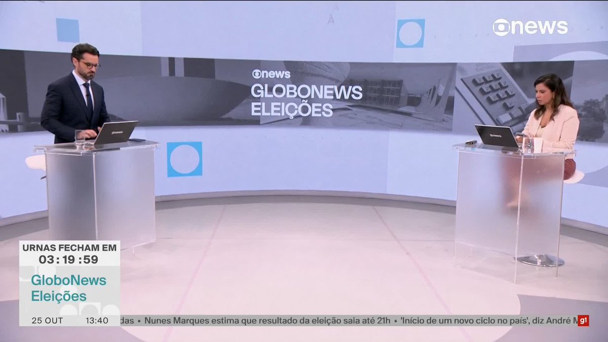 A Prefeitura de Salvador divulgou nota destacando que a prioridade "segue sendo o deslocamento da população". Após as denúncias sobre a falta de transporte, a Secretaria de Mobilidade de Salvador divulgou a seguinte nota: "afirma acompanhar o transporte público e já ter notificado as empresas sobre a determinação de liberação da frota". O presidente do Tribunal Regional Eleitoral da Bahia (TRE-BA) determinou a prisão do secretário de Mobilidade de Salvador, Pablo Souza. ➡️ Assista à #GloboNews ao vivo, com sinal aberto no globoplay: