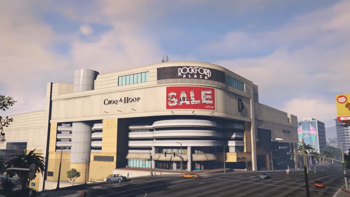 i think I prefer a scary ass mall instead of NO enter-able malls like GTA 5: