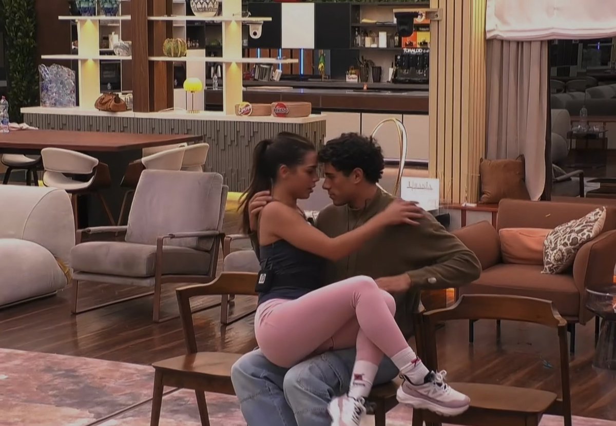 voglio una loro esibizione ogni settimana 🫠 #alepier #gfvip