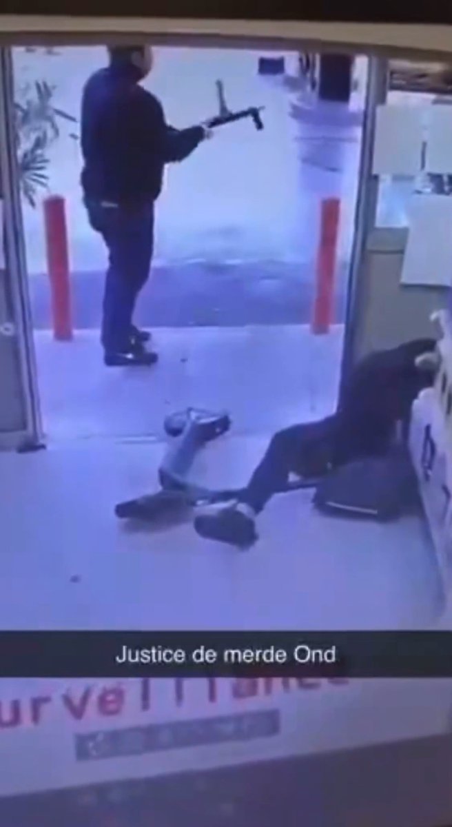 Reportedly footage from Friday's shooting in Trappes, France where one person was killed and at least 5 injured. Police have stated the killer is a 39 year old man. It looks like he's using some sort of Sten or modified Sten gun of some sort. Carry accordingly... #CityLife #france #sten #diversity #paris #Trappes #kevin #crime #europe