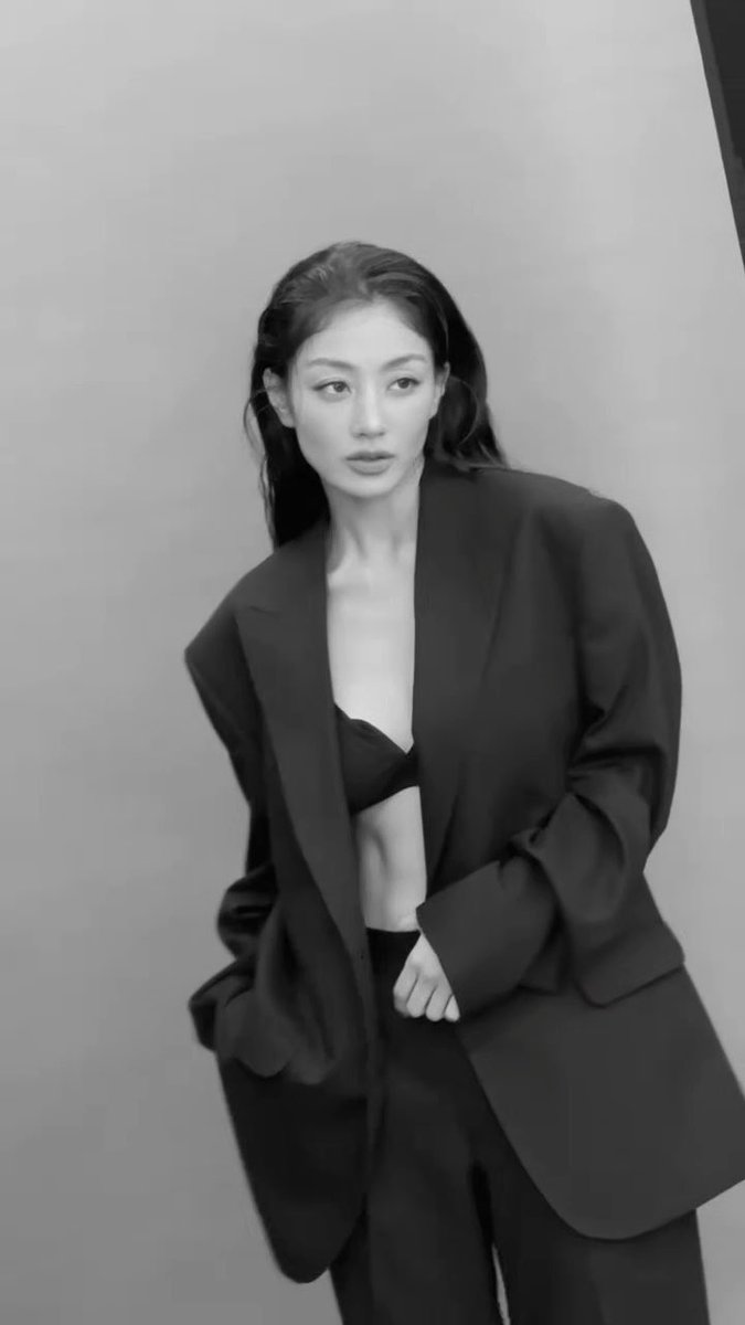 Behind the Scenes #EMITHAUS #이밋하우스 #JIHYO #지효