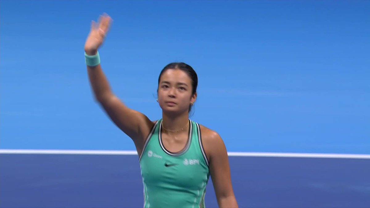 Through in ✌️ Alex Eala defeats Stojsavljevic 6-1, 6-2! #torayppo