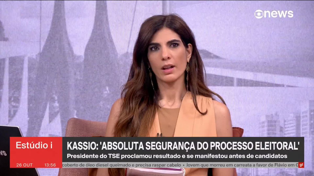 Segundo apuração de Andréia Sadi, antes da decisão sobre prorrogação do horário de votação, Zanin e Nunes Marques conversaram por telefone: "Isso estava sendo construído no bastidor com a participação do presidente do TSE e do Supremo". ➡️#Estudioi de segunda a sexta, às 13h, na #GloboNews