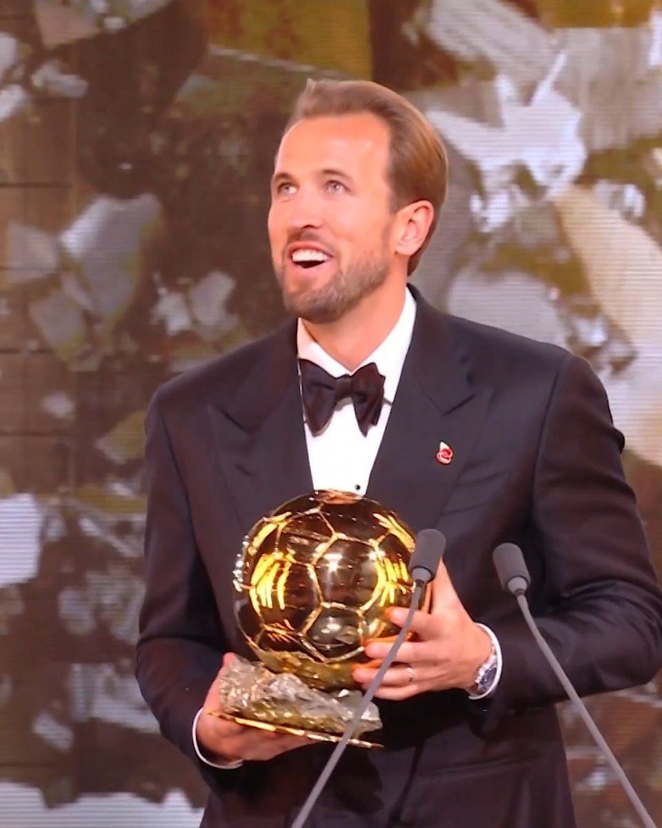 Harry Kane's Ballon d'Or moment 🏆 #ballondor