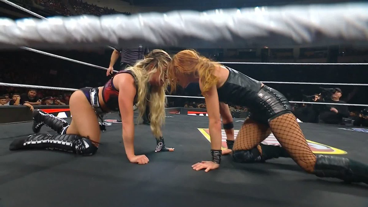 There is pure HATRED between these two! 😡 Rebecca Quin | LIV Morgan