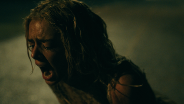 Samara Weaving put the SCREAM in scream queen. 🎥 Ready or Not