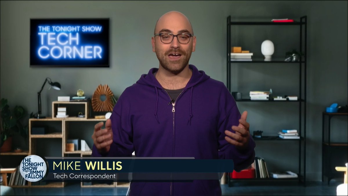 Tonight Show Tech Correspondent Mike Willis (Eli Mandel) breaks down the iPhone Duo 🤣 #FallonTonight