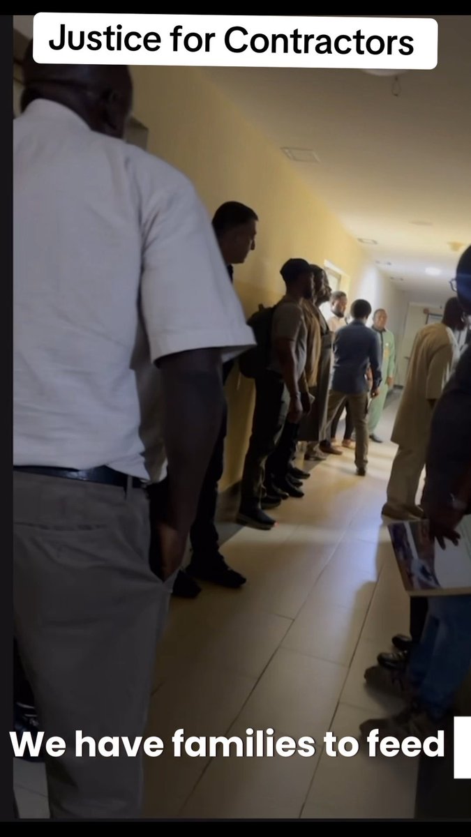 “How Long Do We Continue To Suffer Like This? Is It Until We Die? Look At How We Followed The Minister Around Helplessly, Yet He Didn’t Even Address Us. We Stood There For Hours. This Is So Unfair.” ~ Contractor Calls Out Minister Of Works, Dave Umahi Over Months Of Unpaid Salaries, Pleading For Payment And Saying They Have Families To Feed And Basic Needs To Meet.