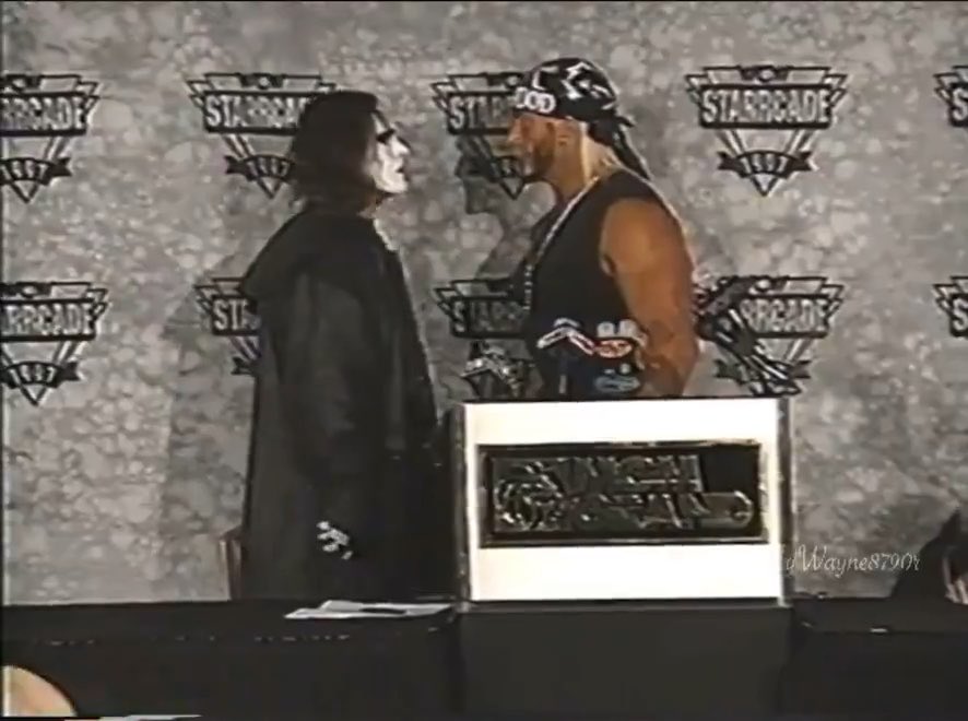 29 years ago today, Sting and Hulk Hogan signed the contract for their WCW World Title match at Starrcade. This aired on a commercial break during the premiere of Hogan’s movie ‘Assault On Devil’s Island’ on TNT.