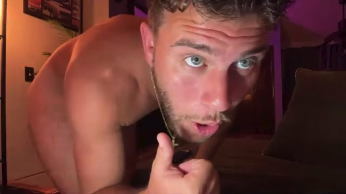 Hole or pole? Big furry ass and huge cum shot 💦