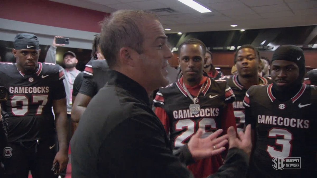 Come for the Shane Beamer locker room speech, stay for the dance moves 🤙 South Carolina Football