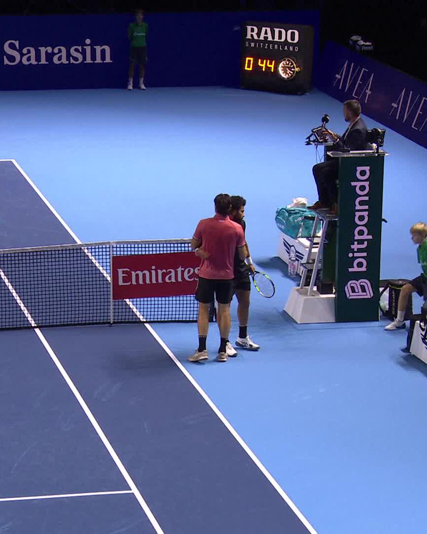 An unfortunate ending 💔 Fils retires down 2-6 0-2 vs Fritz 😔 Get better soon, Arthur! #SwissIndoorsBasel