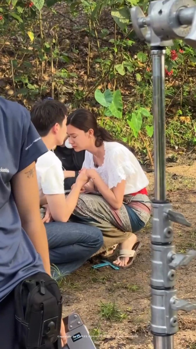 พี่ต่อดูแล partner เขาดีทุกคน เป็นมิตรภาพทีัน่ารักมากนะ เห็นแต่ละคนที่ทำงานกับพี่เขาไม่เคยมีปัญหา มีแต่คำชมกันและกัน